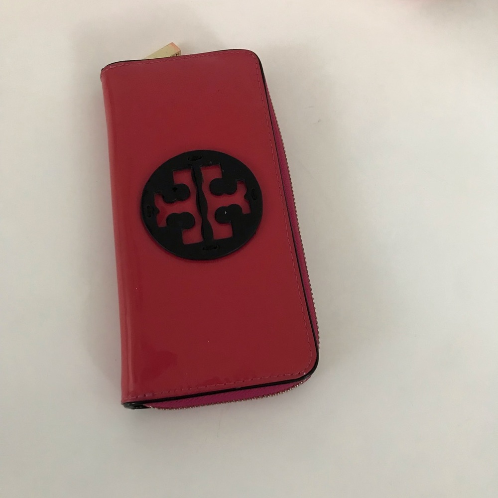 Tory Butch  wallet - Picture 5 of 10